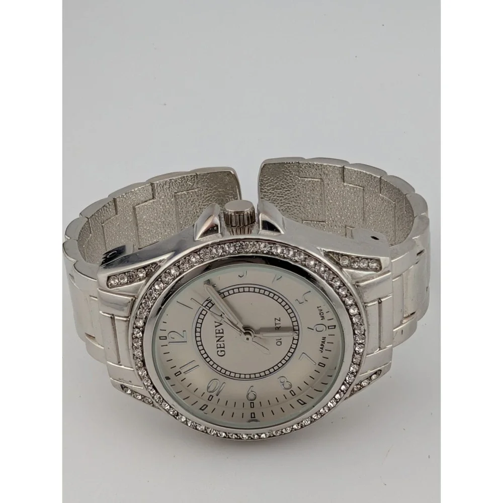 Geneva‎ Watch Women 35mm Case Crystal Silver Bezel Bangle Band- New Battery